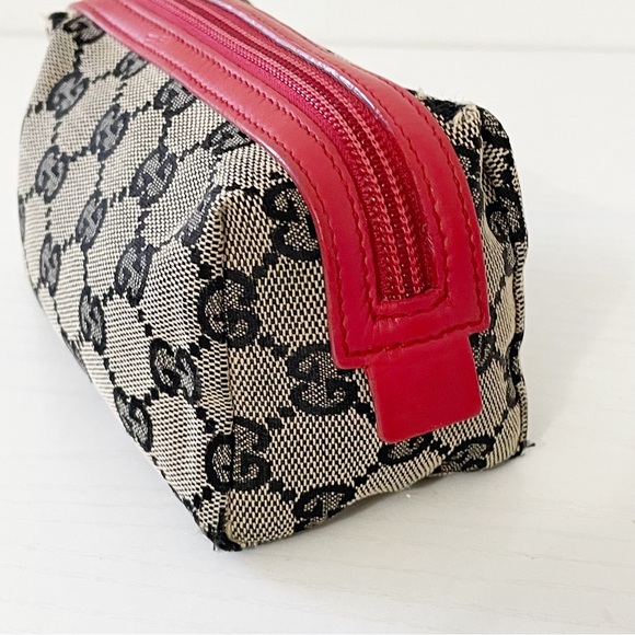 ❤️SOLD❤️Gucci navy blue monogram canvas red leather small cosmetic zip pouch - Picture 4 of 12